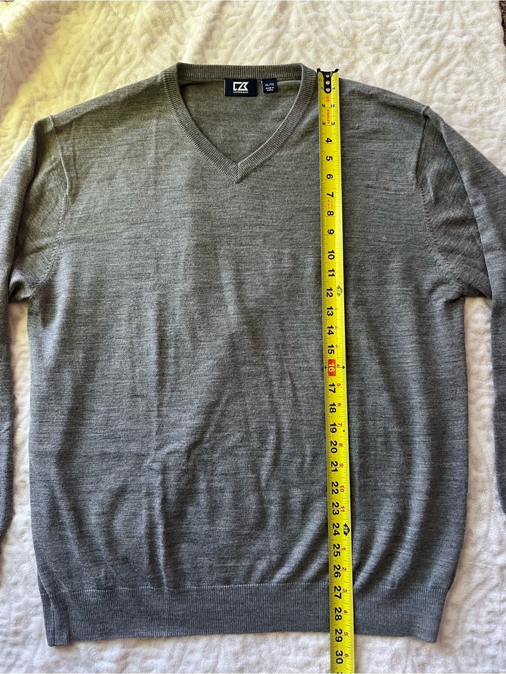 Cutter & Buck Men's V-Neck Lightweight Gray Sweater | Size XL Wool - Picture 6 of 8